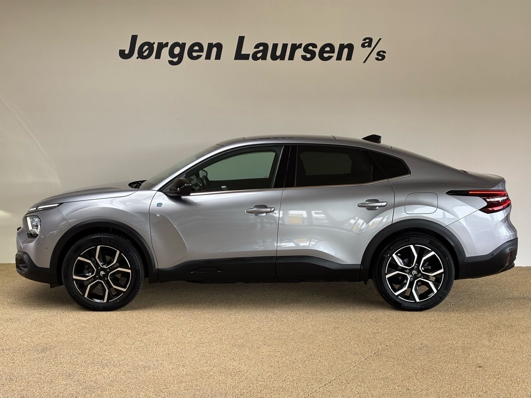 Citroën ë-C4 X EL Palais Sky 136HK 5d Aut.