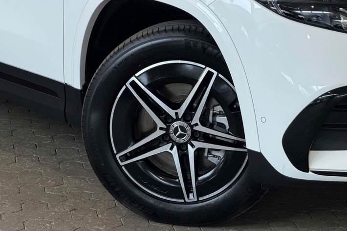 Hvid Mercedes EQA250+ fra 2025