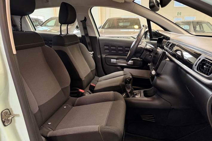 Grøn Citroën C3 fra 2017