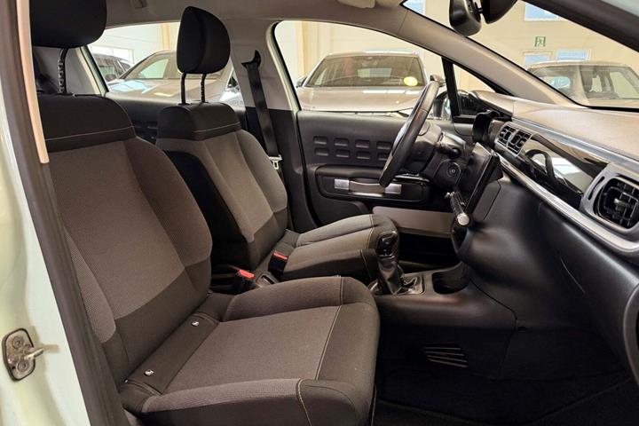 Grøn Citroën C3 fra 2017