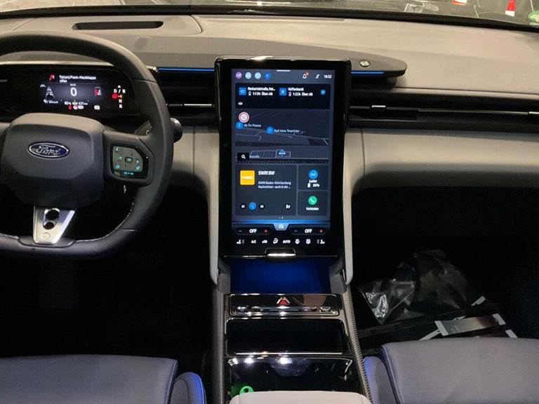 Ford Capri 77 Premium Extended Range