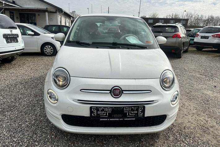 Hvid Fiat 500 fra 2015