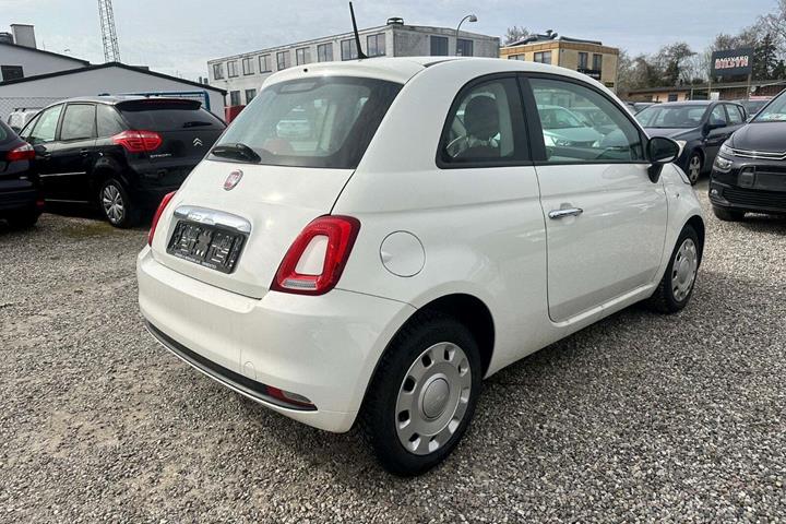 Hvid Fiat 500 fra 2015