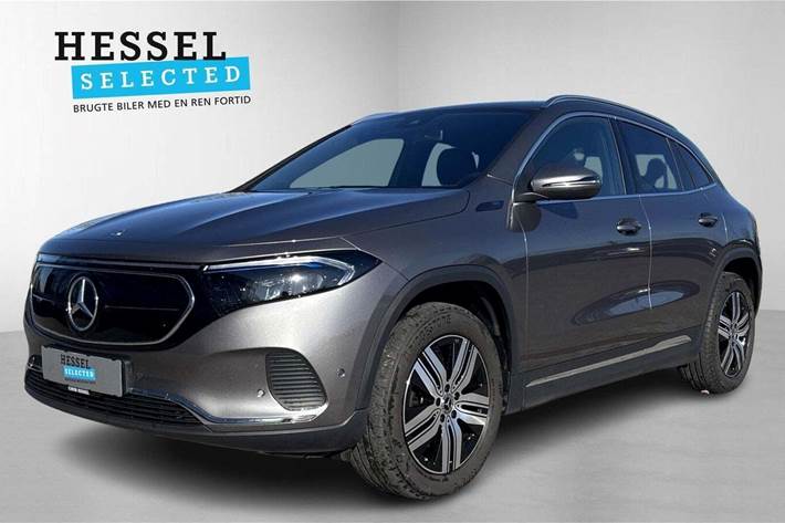 Grå Mercedes EQA250 fra 2021 set udefra