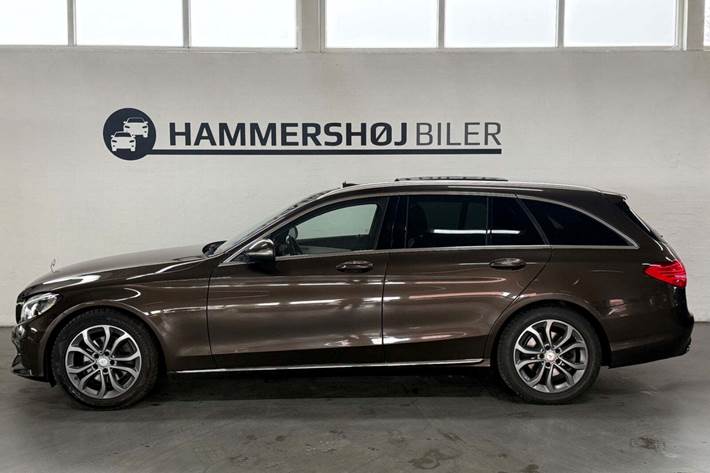 Brun Mercedes C220 fra 2015