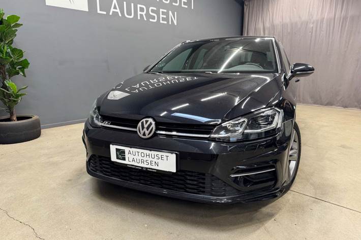 Sort VW Golf VII fra 2019