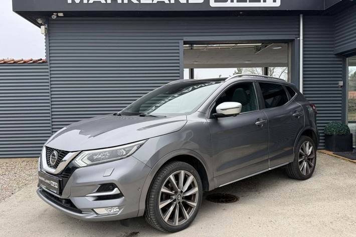 Grå Nissan Qashqai fra 2020 set udefra