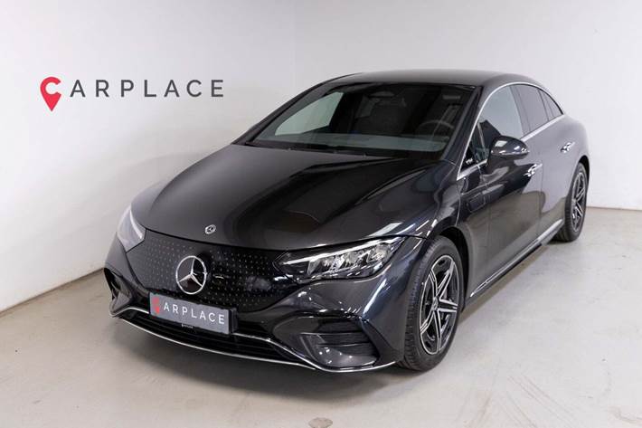 Grå Mercedes EQE300 fra 2023