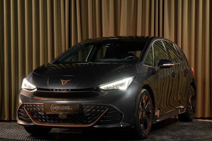 Grå Cupra Born fra 2023