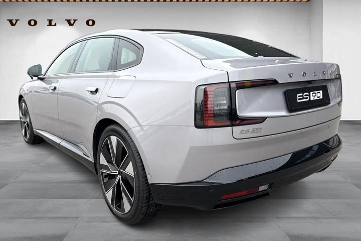 Grå Volvo ES90 fra 2026