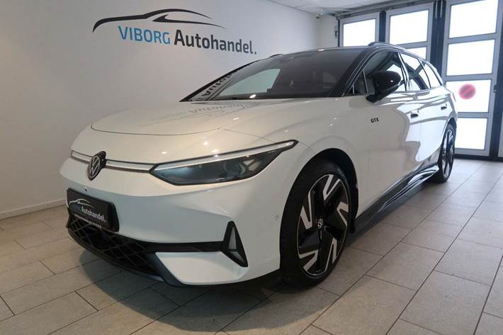 Hvid VW ID.7 fra 2025