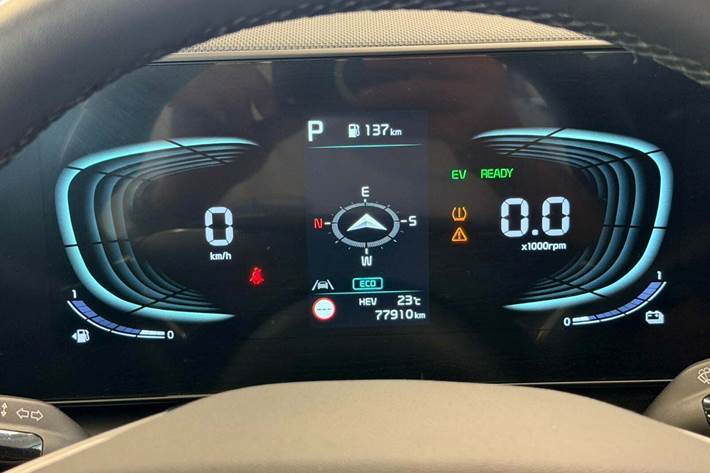 Sølv Kia Niro fra 2023