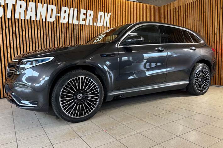 Grå Mercedes EQC400 fra 2021
