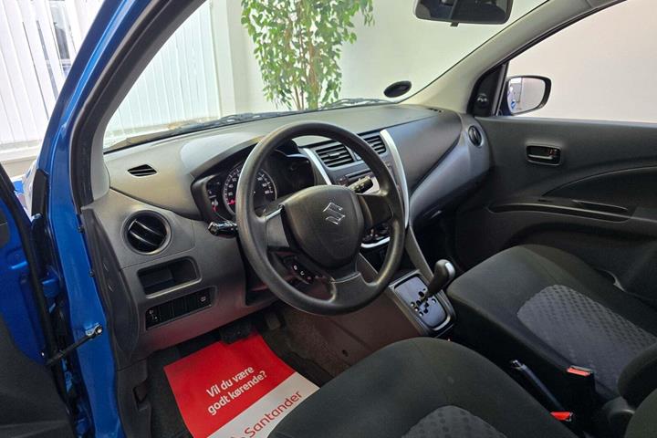 Blå Suzuki Celerio fra 2015