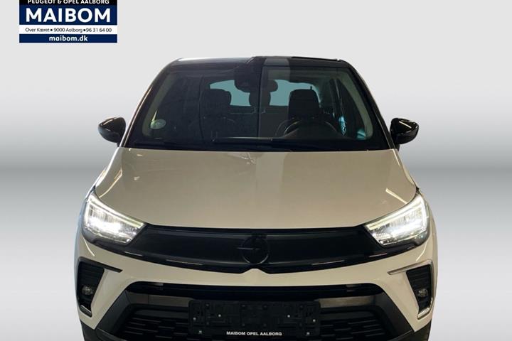 Hvid Opel Crossland fra 2023