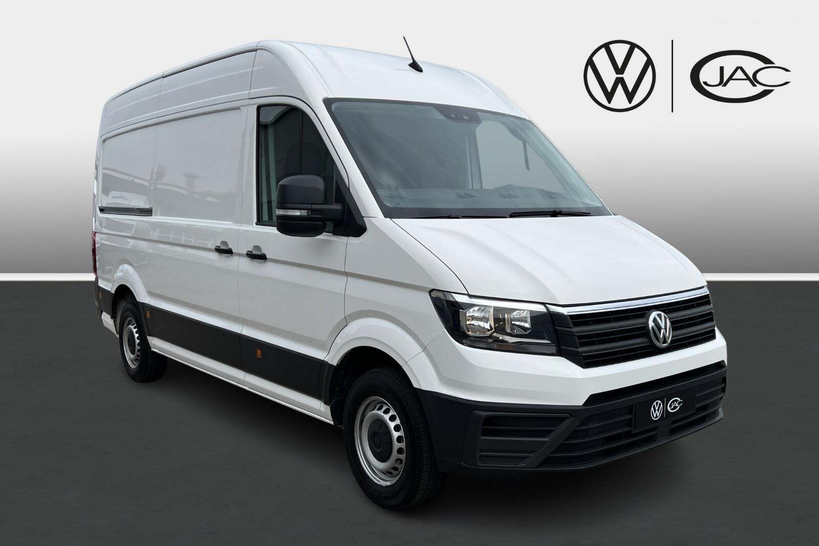 VW Crafter 35 2,0 TDi 140 Kassevogn L3H3 aut.