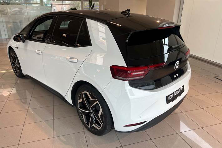 Hvid VW ID.3 fra 2021