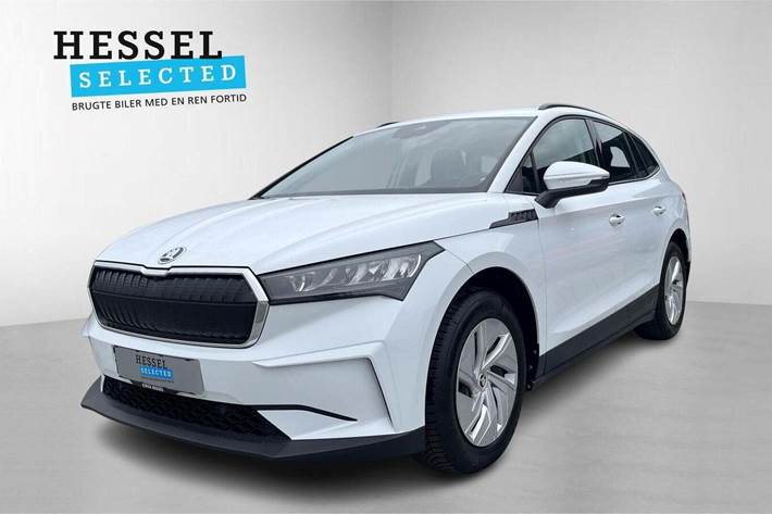 Hvid Skoda Enyaq fra 2022 set udefra