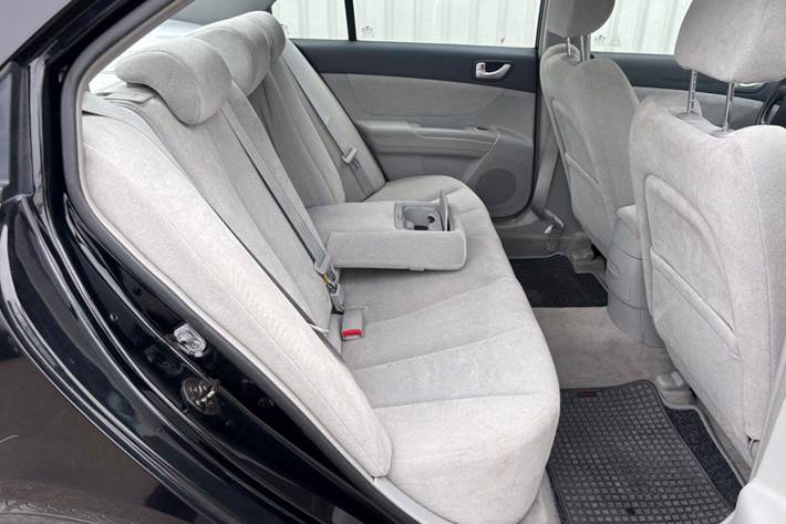 Sort Hyundai Sonata fra 2006