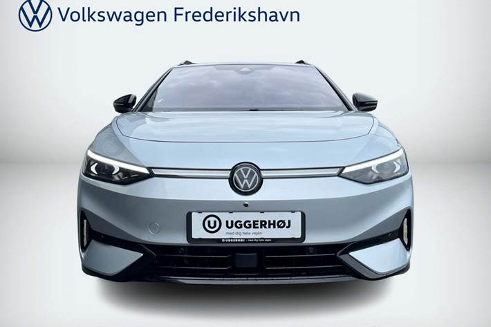 Sølv VW ID.7 fra 2025