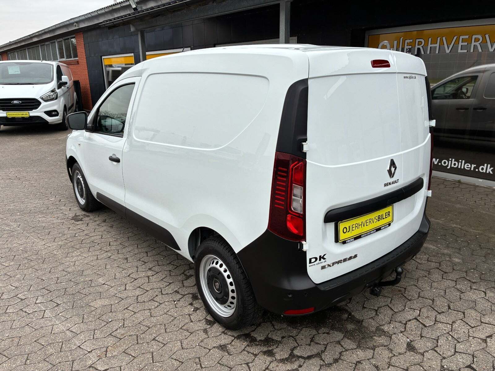 Hvid Renault Express fra 2022