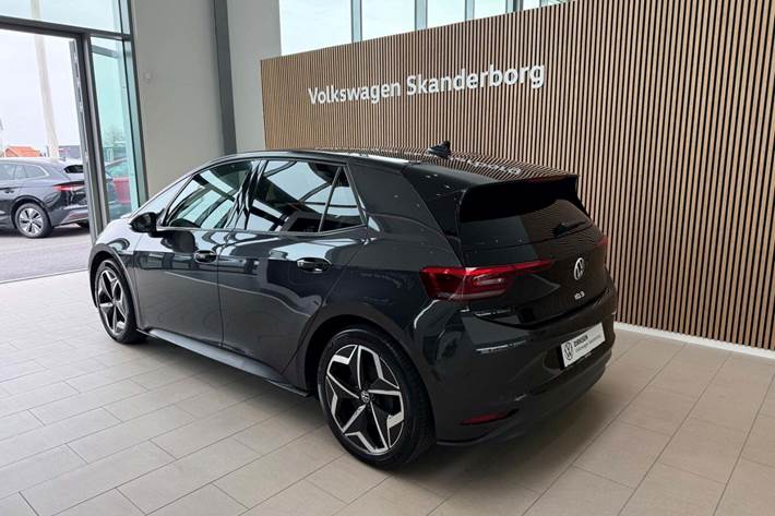 Grå VW ID.3 fra 2021