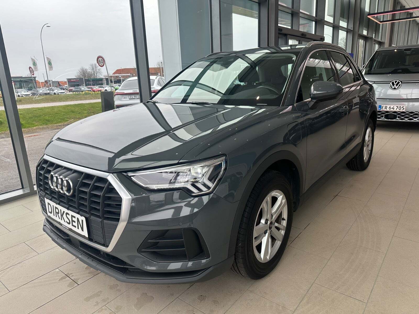 Audi Q3 45 TFSi e Attitude plus S-tr.