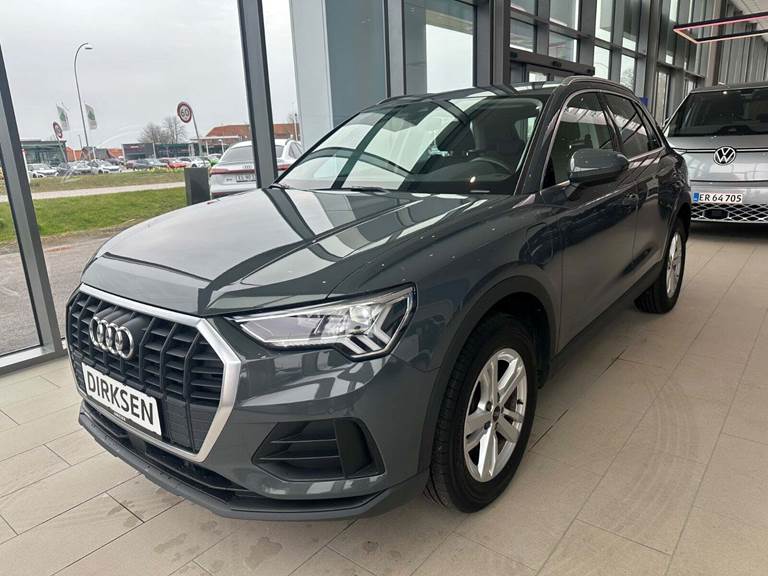 Audi Q3 45 TFSi e Attitude plus S-tr.