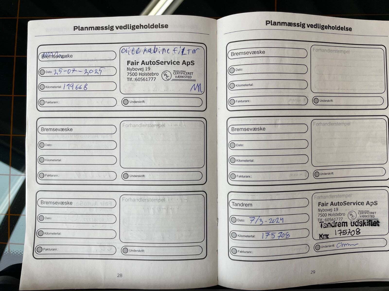 Blå Ford Focus fra 2015