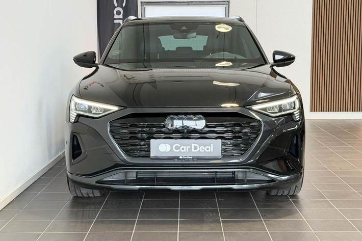 Sort Audi Q8 e-tron fra 2023