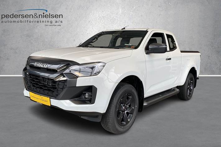 Hvid Isuzu D-Max fra 2025 set udefra