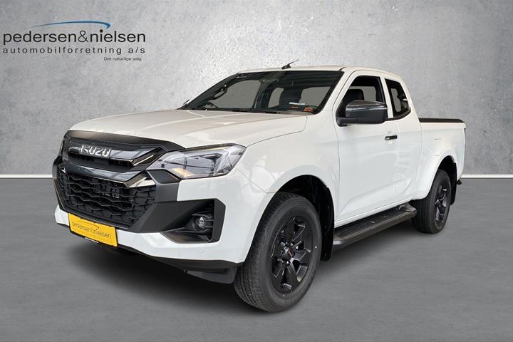 Hvid Isuzu D-Max fra 2025 set udefra