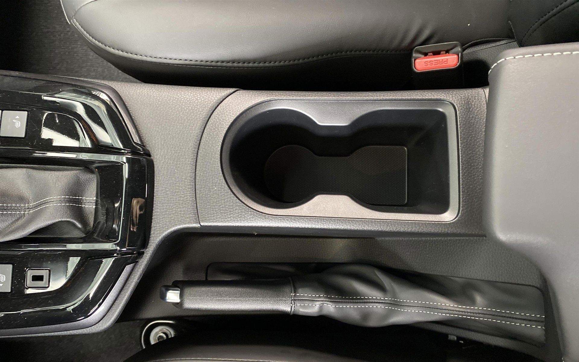 Hvid Isuzu D-Max fra 2025