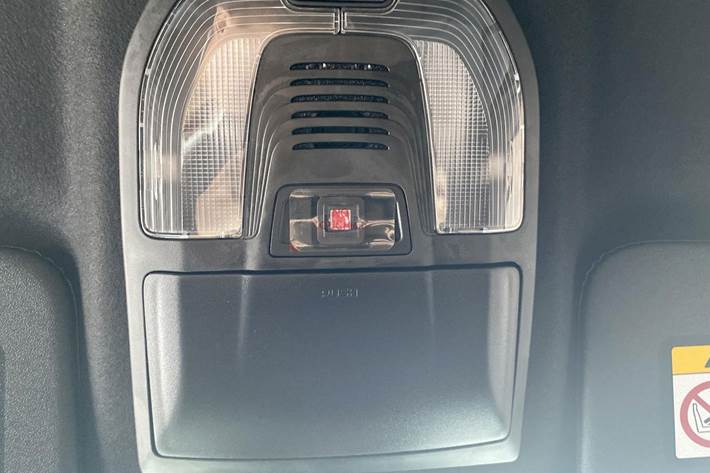 Hvid Isuzu D-Max fra 2025