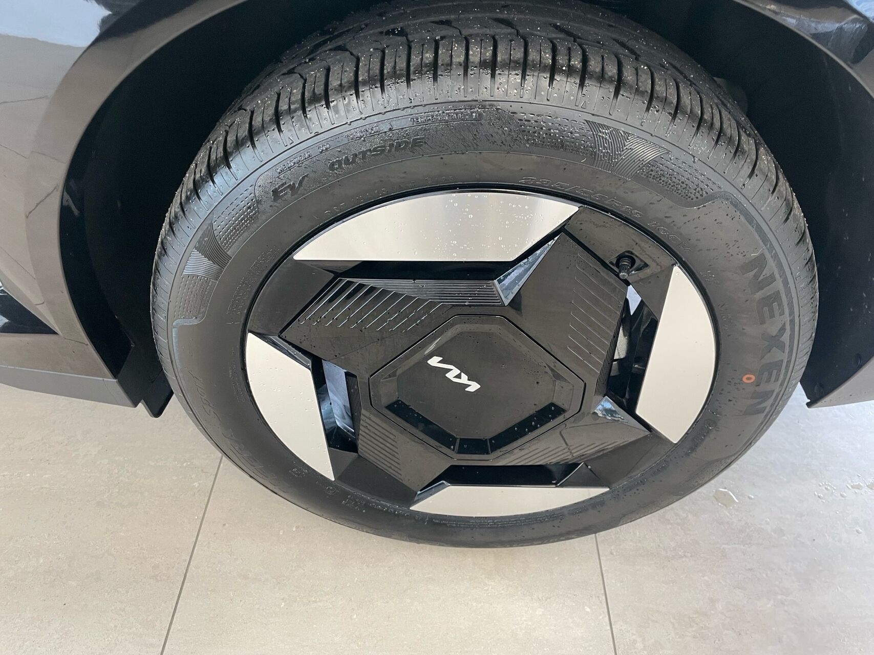 Hvid Kia EV5 fra 2026