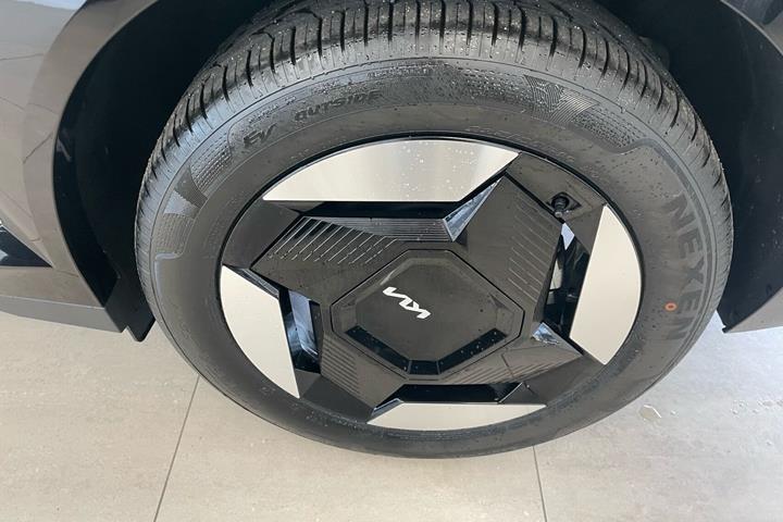 Hvid Kia EV5 fra 2026