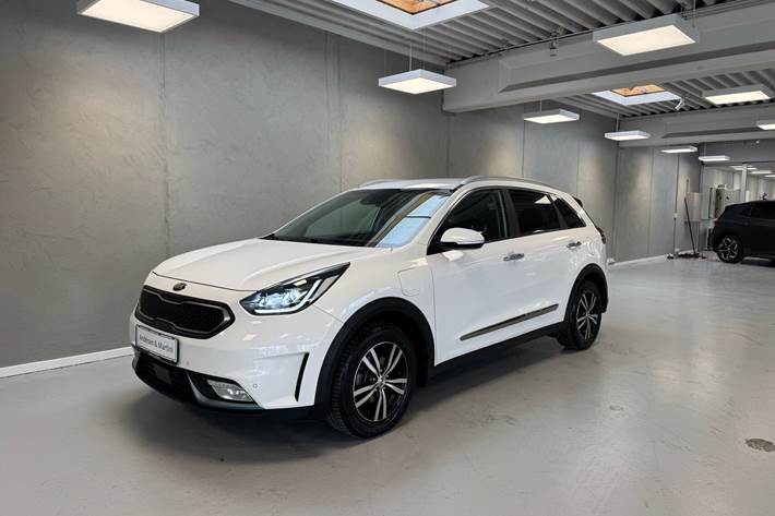 Hvid Kia Niro fra 2018
