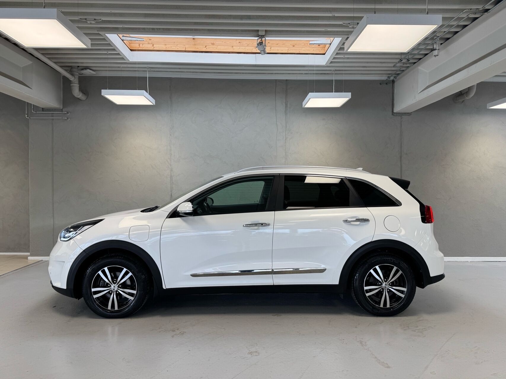 Kia Niro 1,6 GDI PHEV  Plugin-hybrid Advance DCT 141HK 5d 6g Aut.