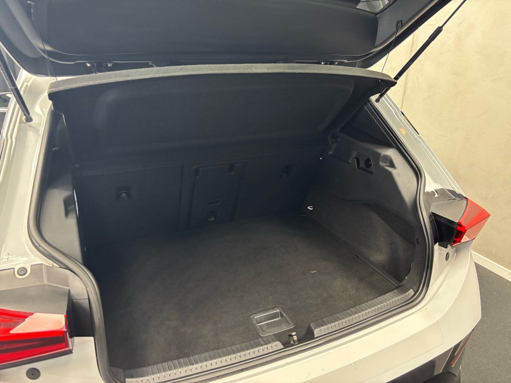 Cupra Born EL High 204HK 5d Aut.