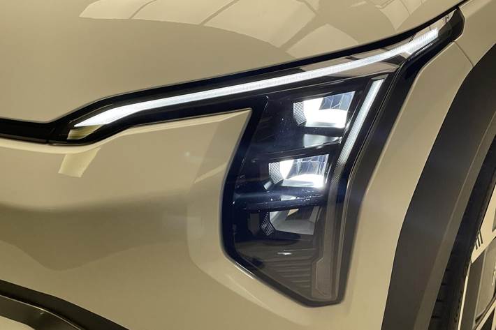 Hvid Kia EV3 fra 2026