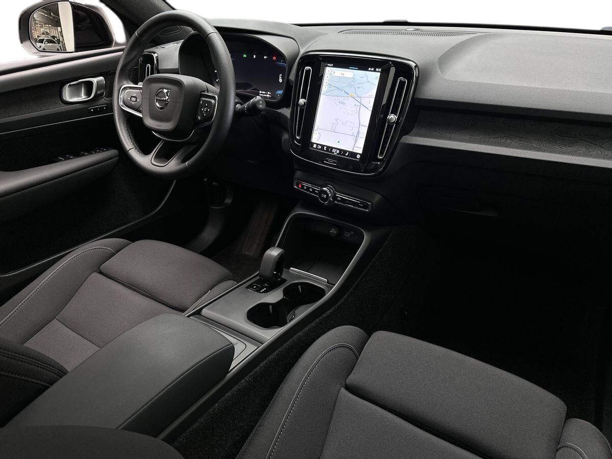 Volvo EX40 Single Motor Extended Range Black Edition 252HK 5d Aut.