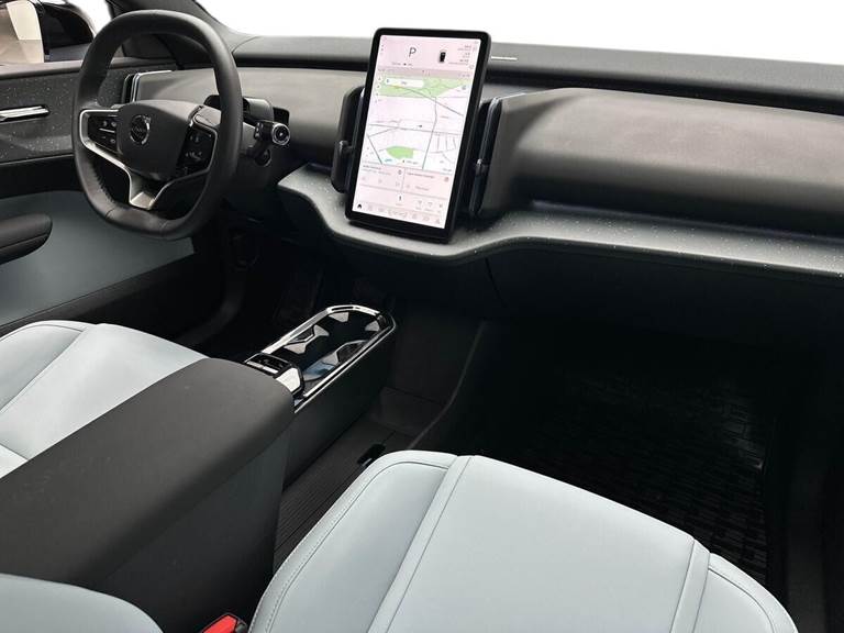 Volvo EX30 Twin Motor Performance Ultra AWD 428HK 5d Aut.