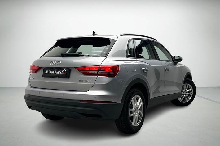 Sort Audi Q3 fra 2019
