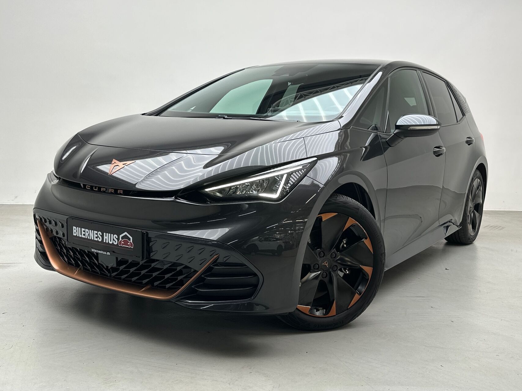 Grå Cupra Born fra 2021