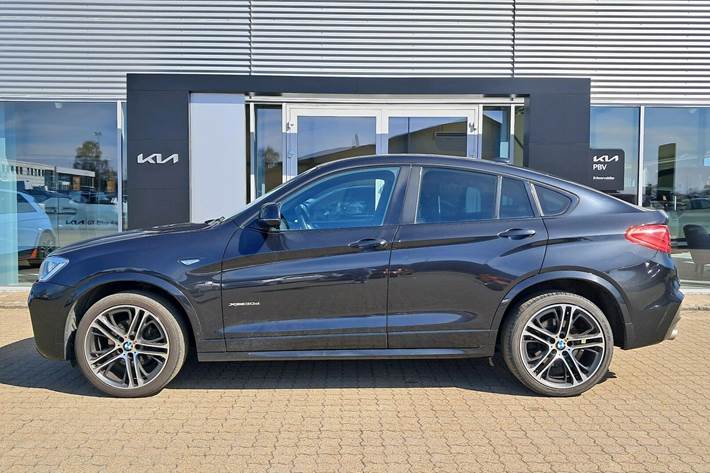 Sort BMW X4 fra 2015