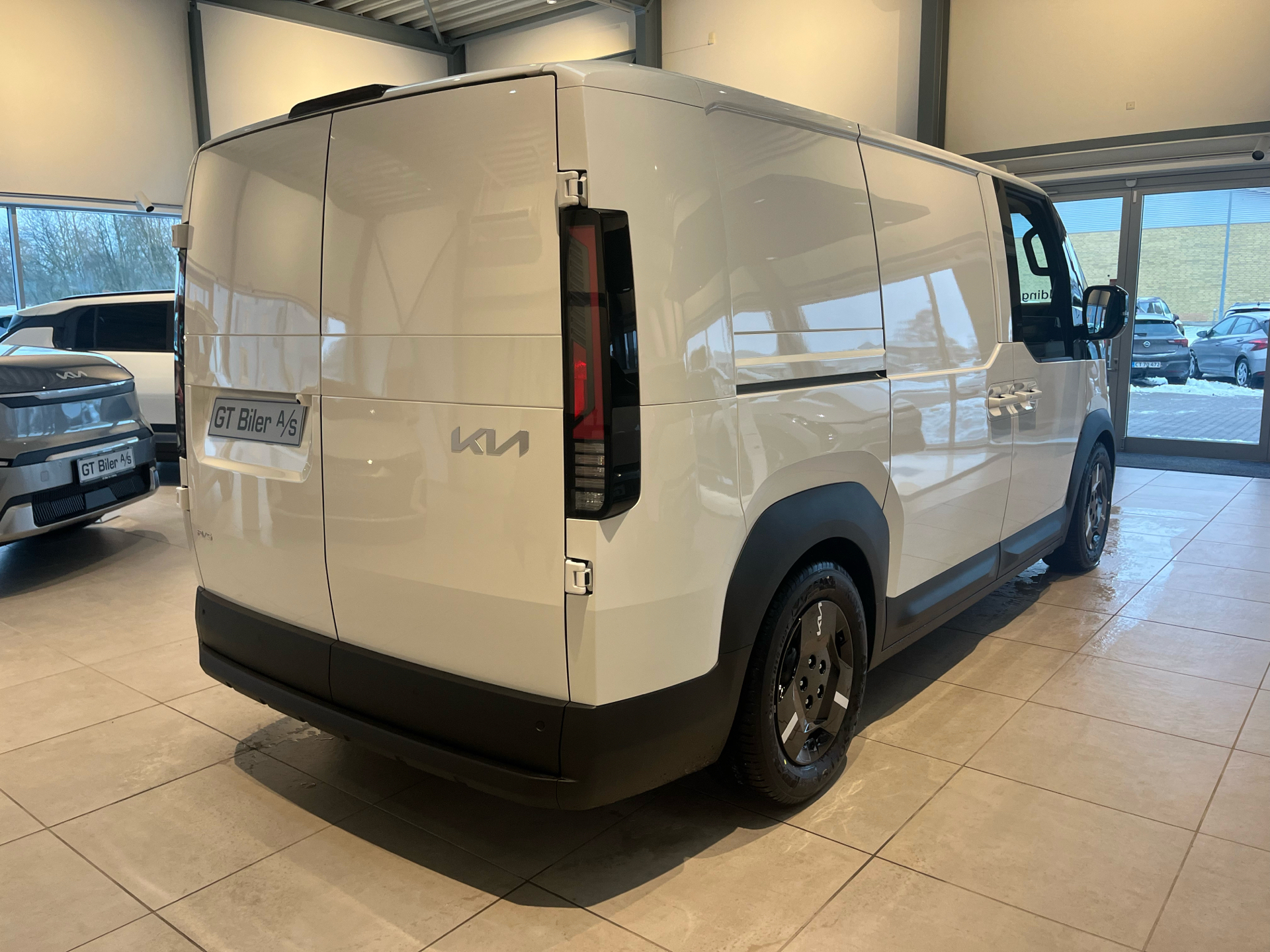 Hvid Kia PV5 Cargo fra 2026