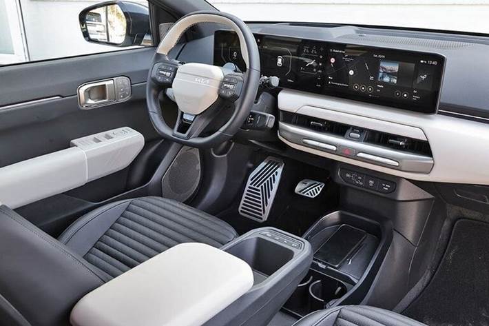 undefined Kia EV4 fra 2026