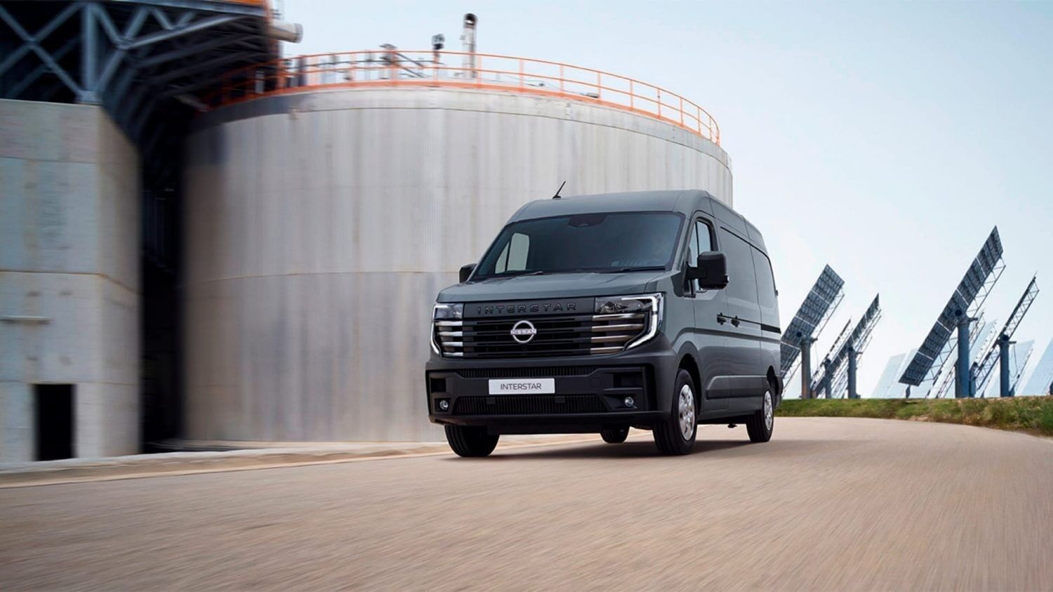 Nissan Interstar 2,0 L3H2 DCi N-Connecta 150HK Van 6g