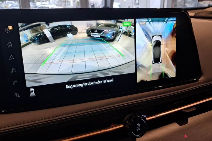 Grå Nissan Ariya fra 2024