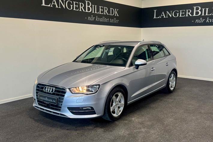 Sølv Audi A3 fra 2016